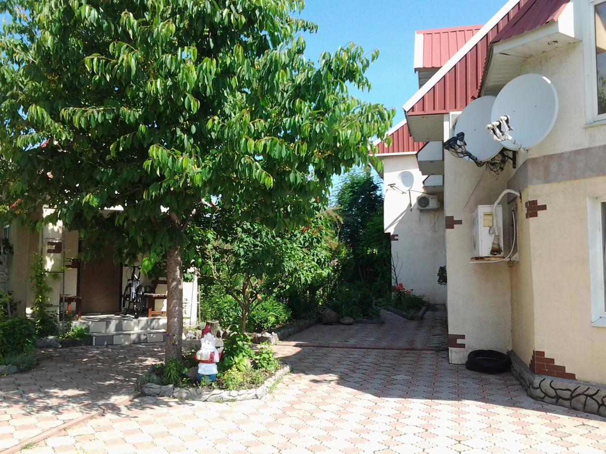 Motel Beregynya Yuzhnoukrainsk Zewnętrze zdjęcie