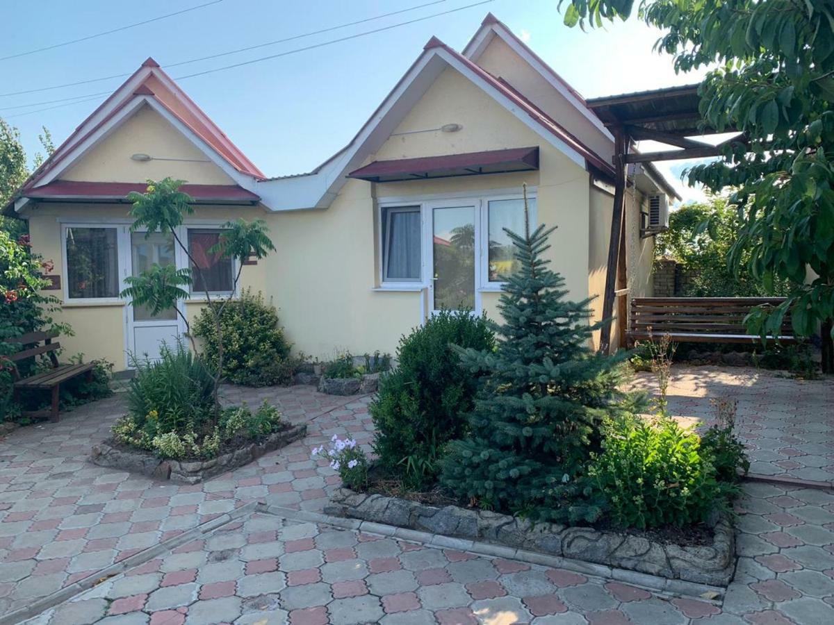 Motel Beregynya Yuzhnoukrainsk Zewnętrze zdjęcie