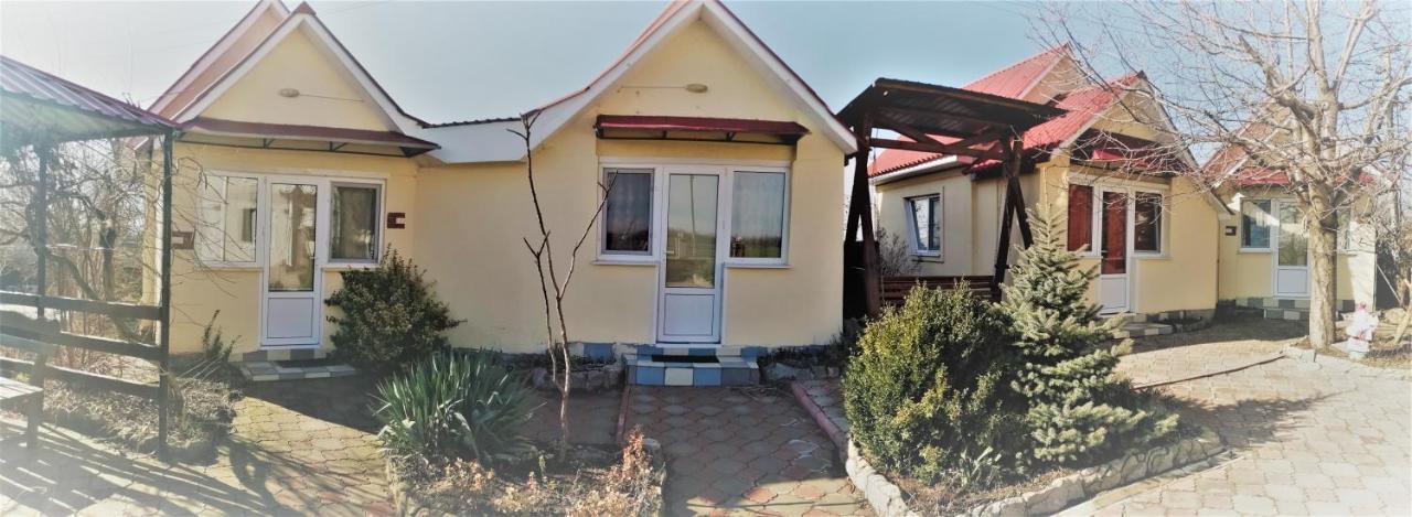 Motel Beregynya Yuzhnoukrainsk Zewnętrze zdjęcie